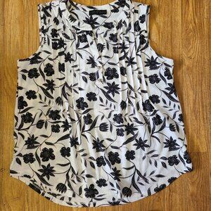 White with black floral print sleeveless XL top-A101